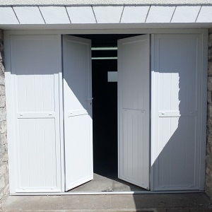 Porte battante PVC